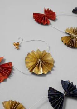 Cosmos Lokta Paper Rosette Garland