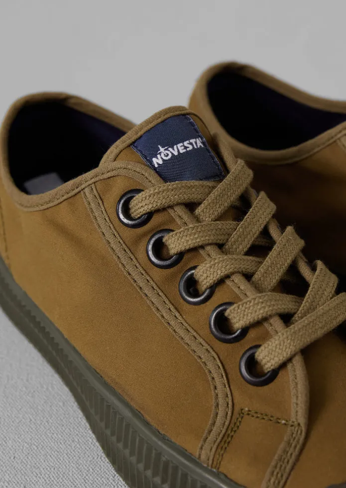 Novesta Star Master Waxed Cotton Plimsolls