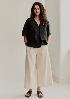 Textured Knit Gilet